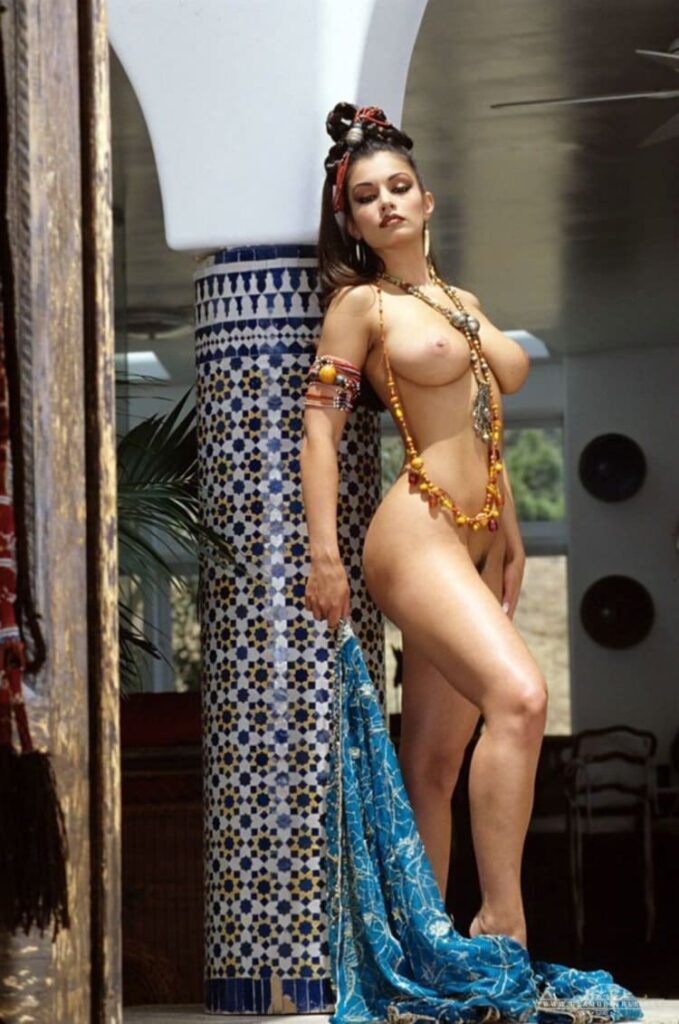 femme-arabe-nue-53